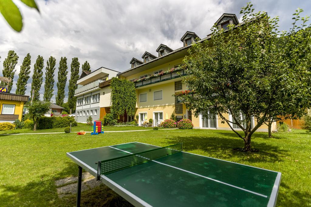 Gaestehaus Krappinger/Pizzeria Mamma Mia Ossiach Ngoại thất bức ảnh